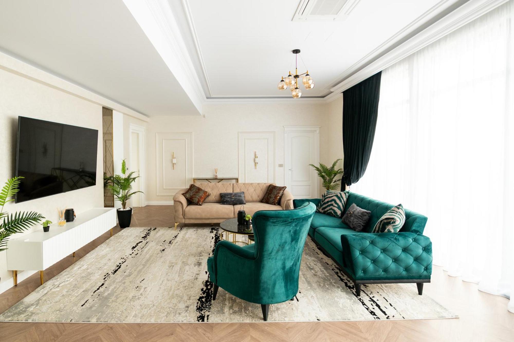 The Penthouse Hotell Vaslui Eksteriør bilde
